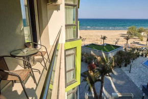 Blue Apartment in Spa n Pool Beach resort
